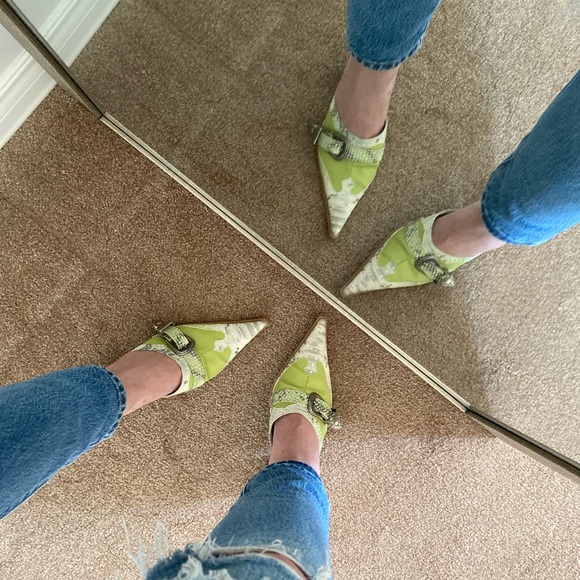 renzini Shoes - Women’s pistachio western mules. Made in Italy